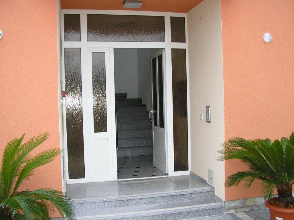Apartments Sulekic Свети свети Филип и Яков Екстериор снимка